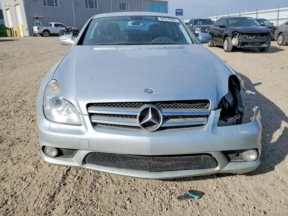 WDDDJ7CB6BA172573 2011 MERCEDES-BENZ CLS-CLASS-4