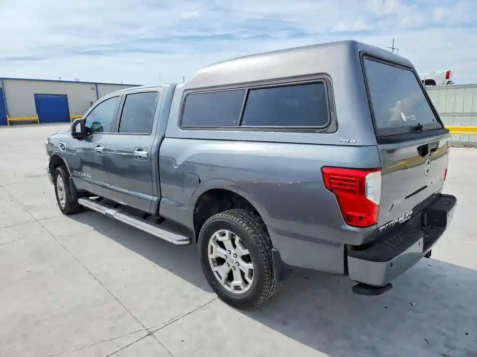 1N6BA1F4XHN569391 2017 NISSAN TITAN-1
