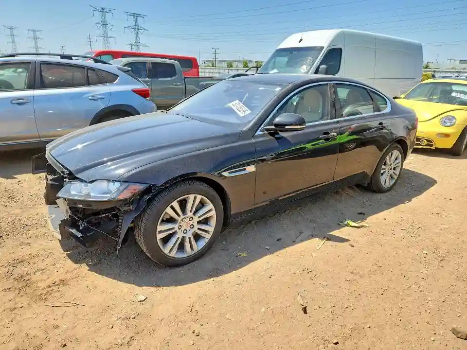 SAJBJ4BV6HCY27096 2017 JAGUAR XF-0