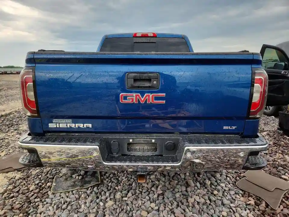 3GTU2NEC1JG552809 2018 GMC SIERRA-5