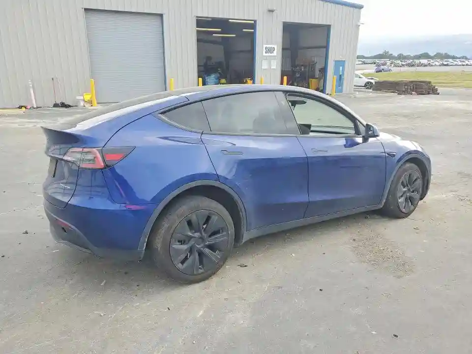 7SAYGDEE4PF855275 2023 TESLA MODEL Y-2