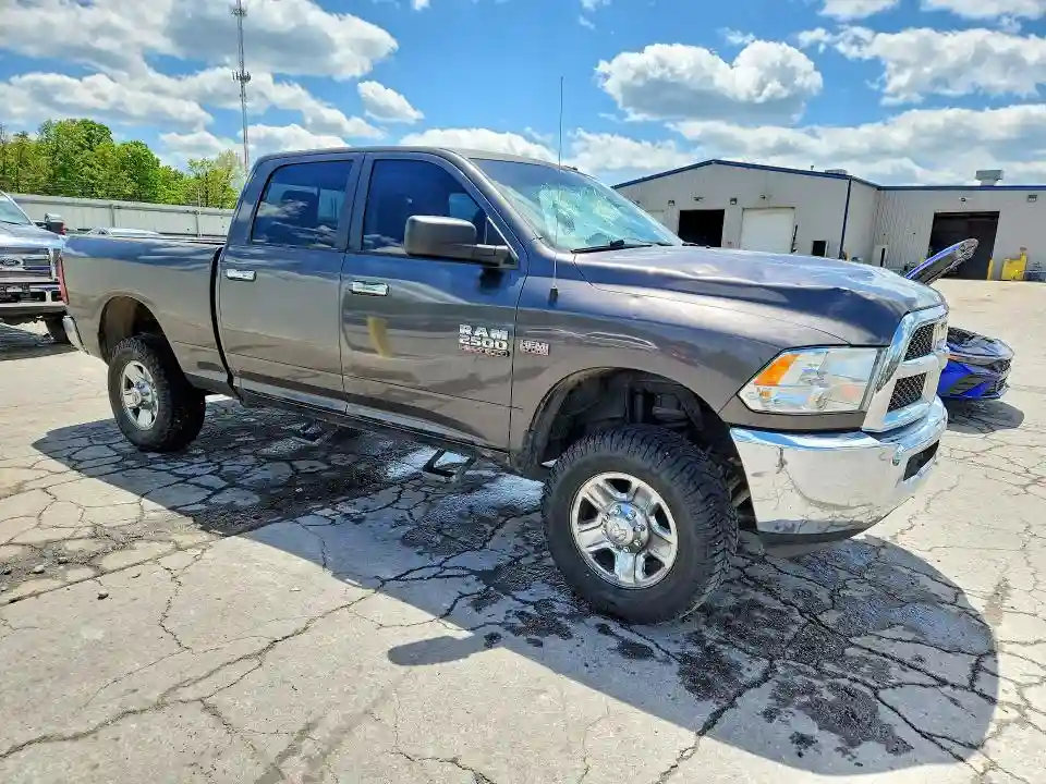 3C6TR5DT4EG243468 2014 RAM 2500-3