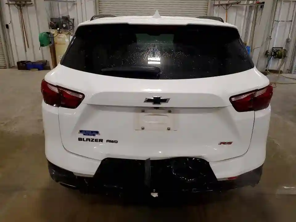 3GNKBJRS9KS685356 2019 CHEVROLET BLAZER-5