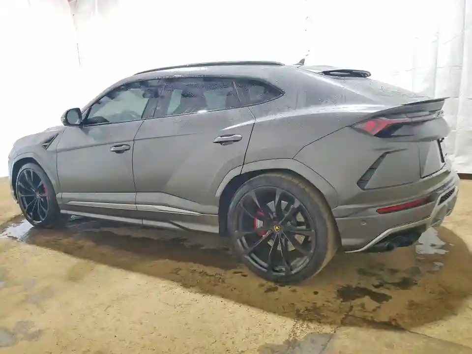 ZPBUA1ZL6NLA17160 2022 LAMBORGHINI ALL MODELS-1