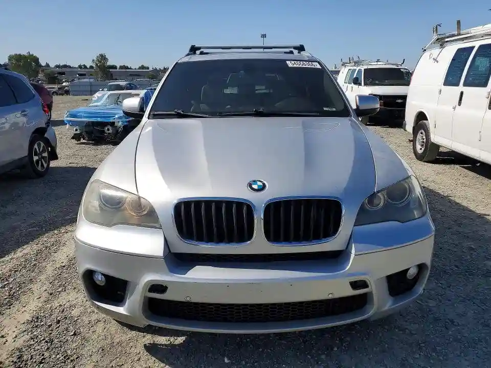 5UXZV4C50BL407713 2011 BMW X5-4