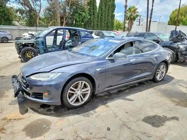 5YJSA1E10GF125492 2016 TESLA MODEL S-0