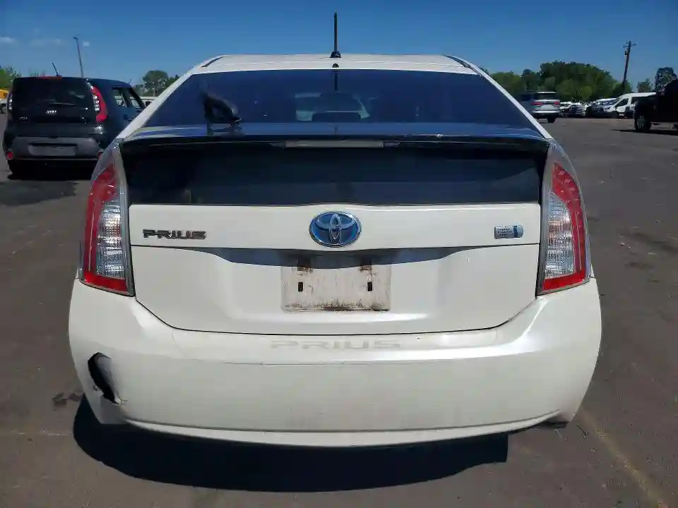 JTDKN3DUXD5684251 2013 TOYOTA PRIUS-5