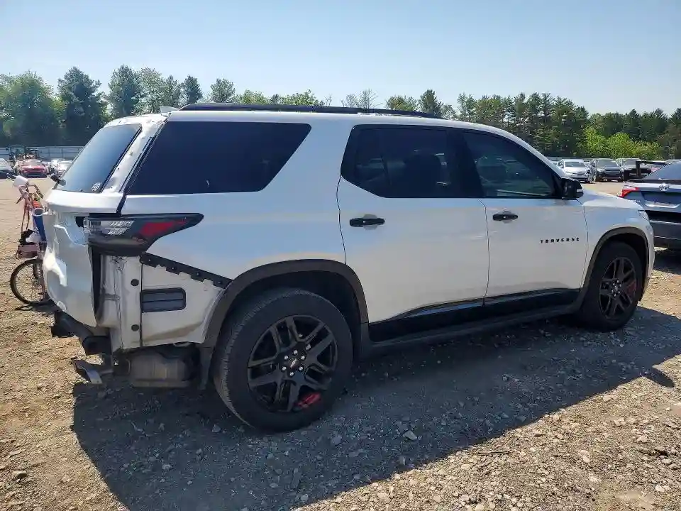 1GNERKKW9JJ116583 2018 CHEVROLET TRAVERSE-2