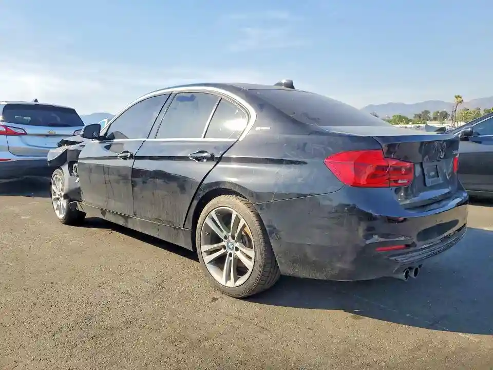 WBA8E1C55JA756689 2018 BMW 3 SERIES-1