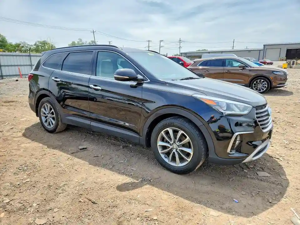 KM8SN4HFXHU197432 2017 HYUNDAI SANTA FE-3