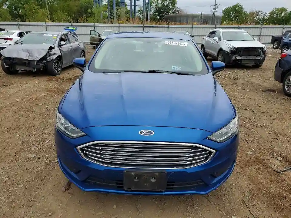 3FA6P0G7XHR117157 2017 FORD FUSION-4