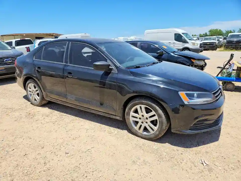 3VW1K7AJ9FM226460 2015 VOLKSWAGEN JETTA-3