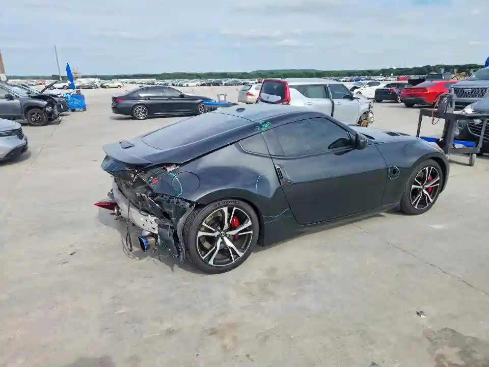 JN1AZ4EH5LM822082 2020 NISSAN 370Z-2