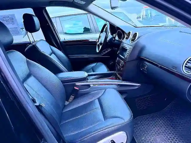 4JGBF7BE0AA592127 2010 MERCEDES-BENZ GL-CLASS-4