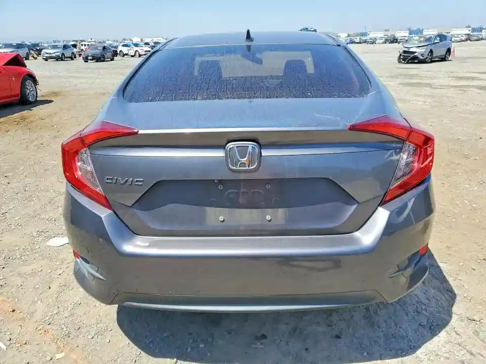 19XFC2F77JE205096 2018 HONDA CIVIC-5