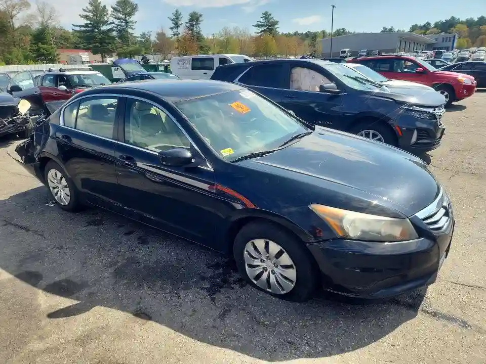 1HGCP2F37CA008585 2012 HONDA ACCORD-3
