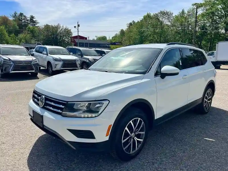 3VV2B7AX5LM114005 2020 VOLKSWAGEN TIGUAN-1