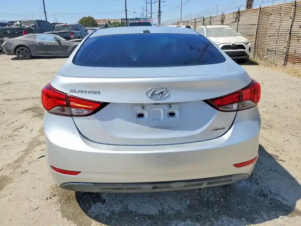 5NPDH4AE7FH567183 2015 HYUNDAI ELANTRA-5