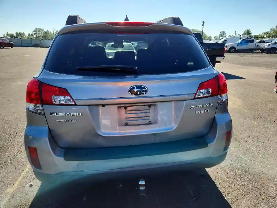 4S4BRDKC2B2377512 2011 SUBARU OUTBACK-5