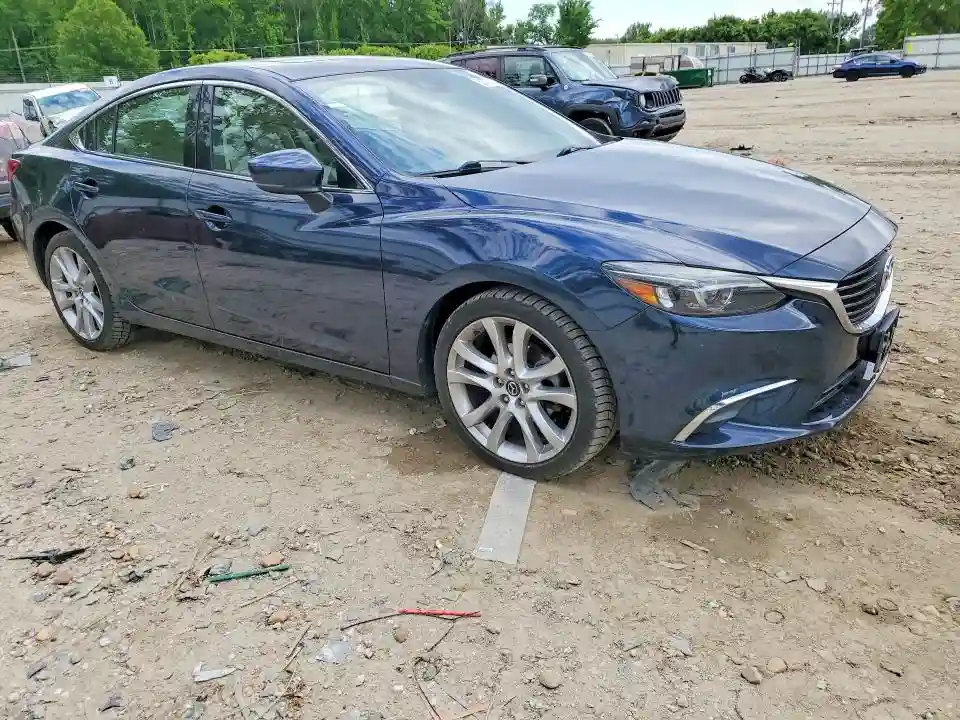 JM1GL1V55H1111830 2017 MAZDA 6-3