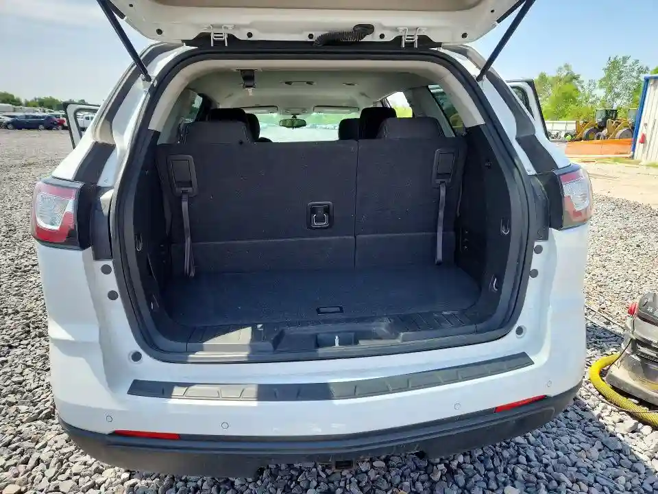 1GNKRGKD6HJ268555 2017 CHEVROLET TRAVERSE-5