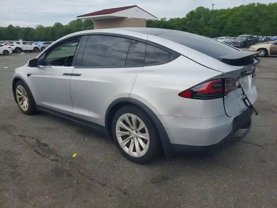 5YJXCBE28HF035121 2017 TESLA MODEL X-1