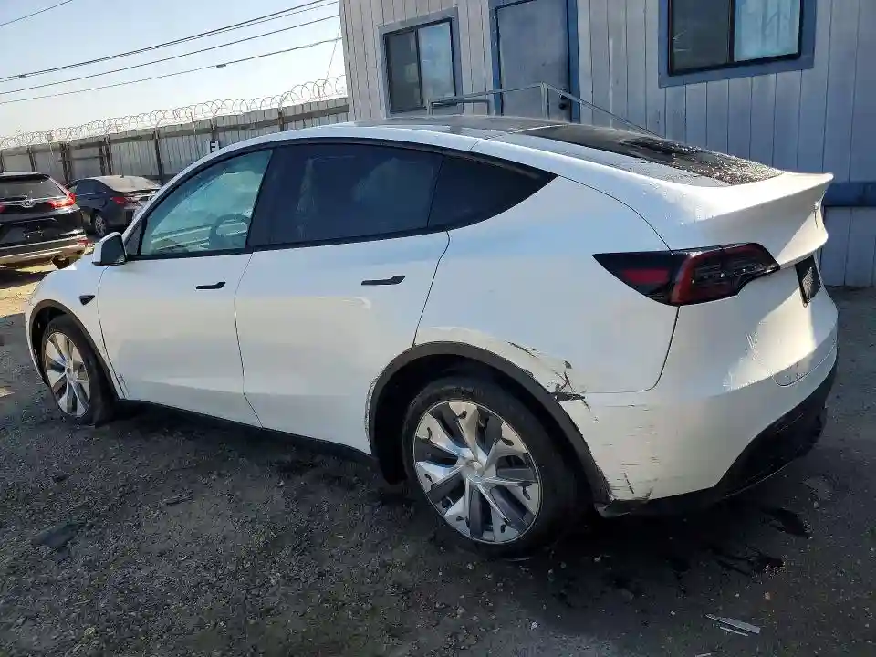 7SAYGDEE5PF866981 2023 TESLA MODEL Y-1