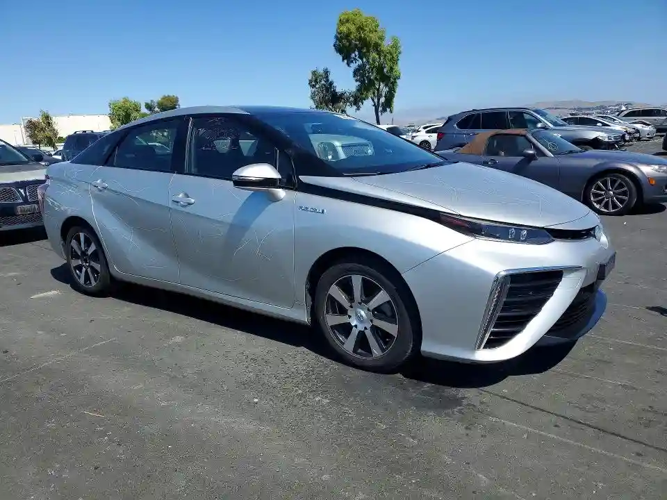 JTDBVRBD4HA003696 2017 TOYOTA MIRAI-3