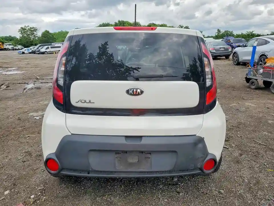 KNDJN2A25G7303990 2016 KIA SOUL BASE-5