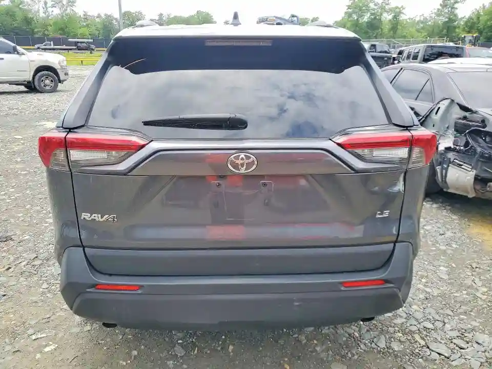 JTMH1RFV2KD011133 2019 TOYOTA RAV4-5