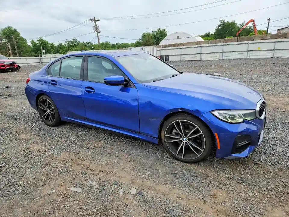 WBA5R7C51KAJ81860 2019 BMW 3 SERIES-3