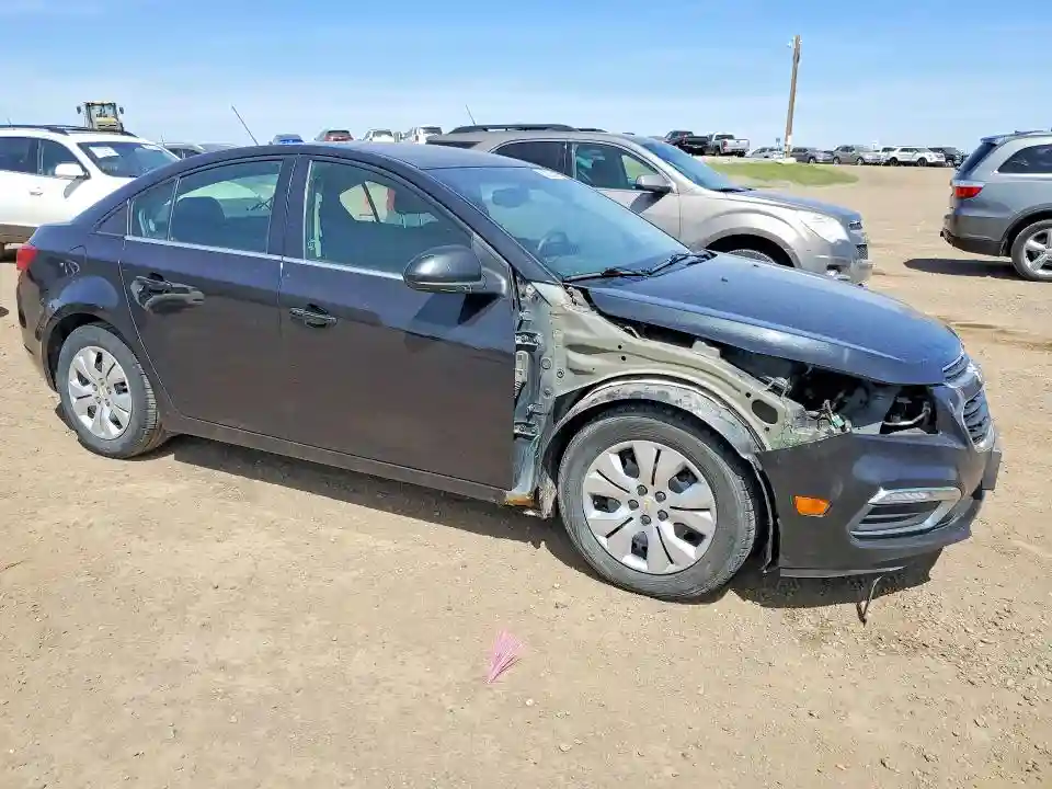 1G1PC5SB8F7126262 2015 CHEVROLET CRUZE-3