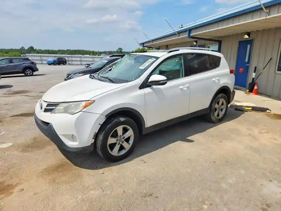2T3WFREVXFW233650 2015 TOYOTA RAV4-0