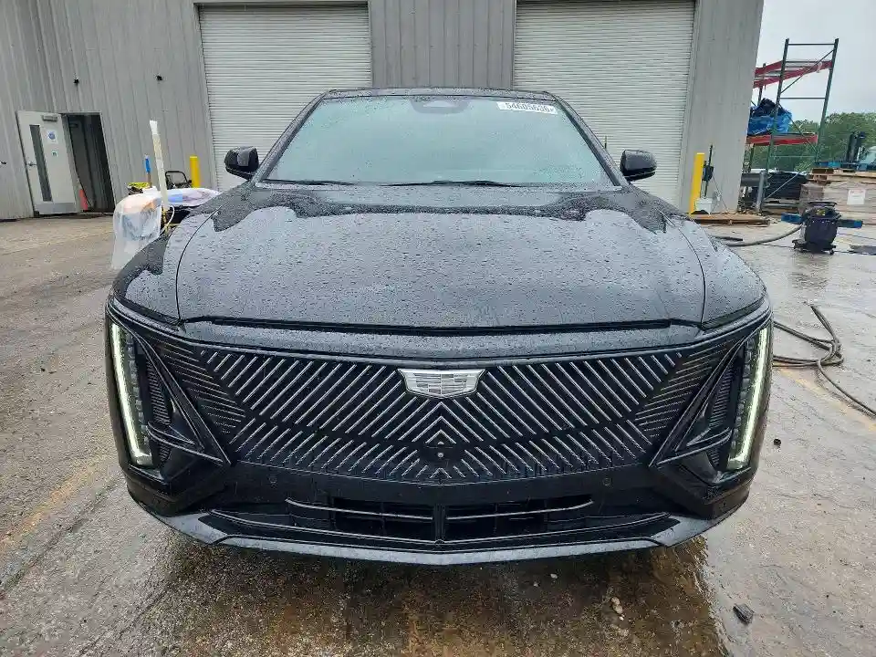 1GYKPMRK4PZ002768 2023 CADILLAC ALL OTHER-4