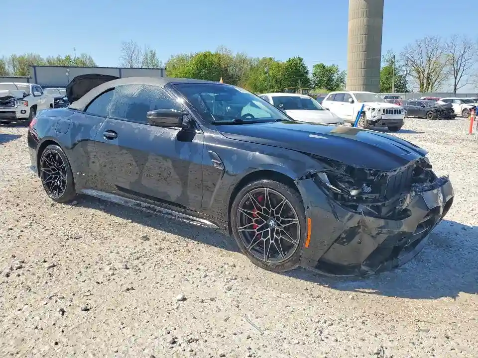 WBS33BA05RCN89663 2024 BMW M4-3