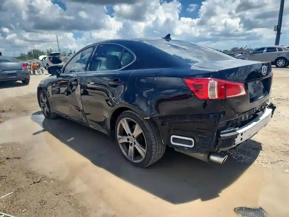 JTHBF5C27C5179029 2012 LEXUS IS-1