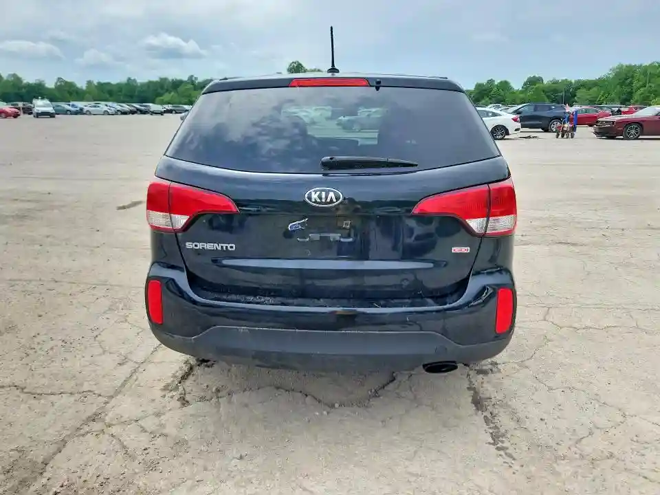 5XYKT3A66FG631102 2015 KIA SORENTO-5