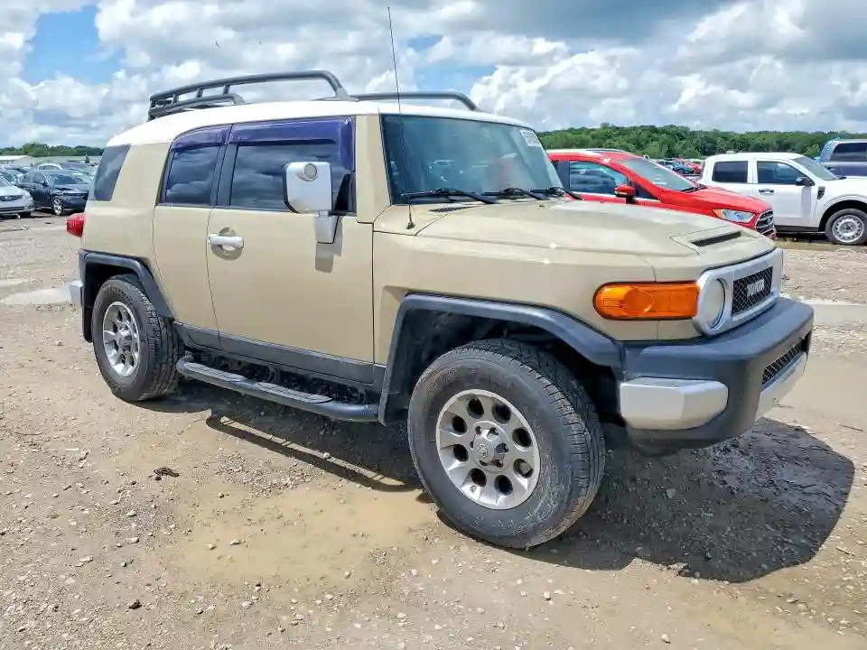 JTEBU4BF6DK152618 2013 TOYOTA FJ CRUISER-3