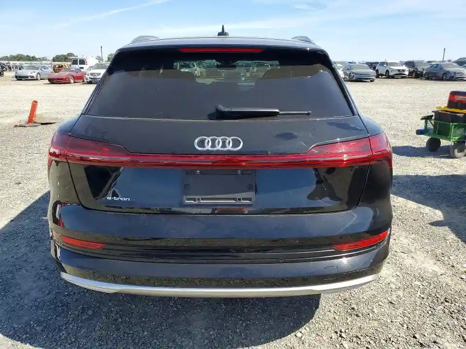 WA1VABGE6KB020531 2019 AUDI E-TRON-5