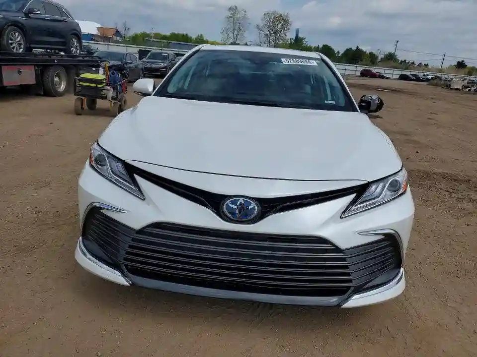4T1F31AK5RU632257 2024 TOYOTA CAMRY-4