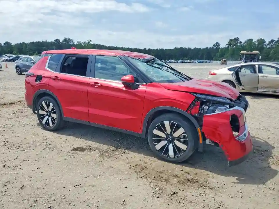 JA4J3VA8XSZ033223 2025 MITSUBISHI OUTLANDER-3