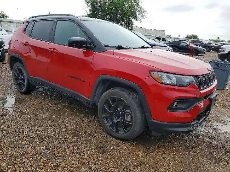 3C4NJDBNXPT515944 2023 JEEP COMPASS-3