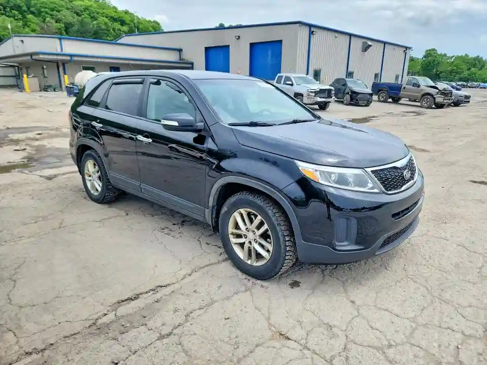 5XYKT3A66FG631102 2015 KIA SORENTO-3