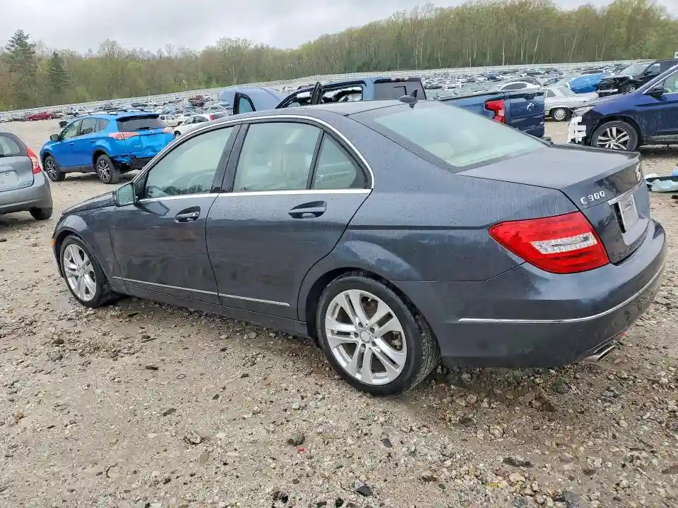 WDDGF8AB0ER307009 2014 MERCEDES-BENZ C-CLASS-1