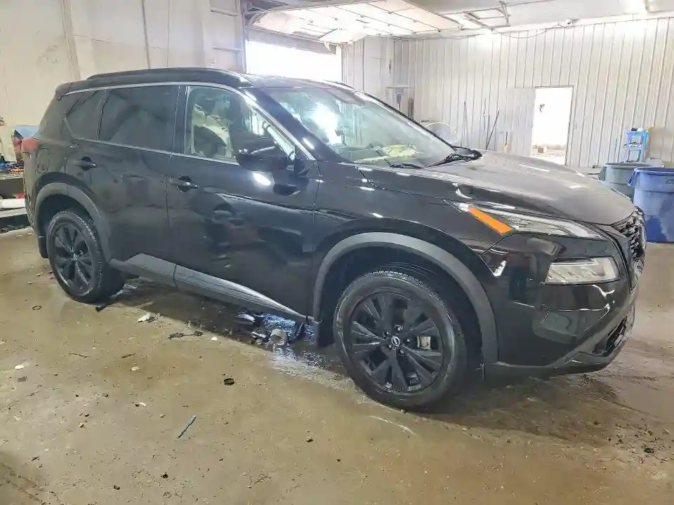JN8BT3BB8PW215461 2023 NISSAN ROGUE-3