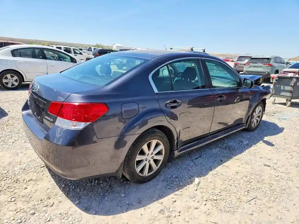 4S3BMCG63C3032761 2012 SUBARU LEGACY-2