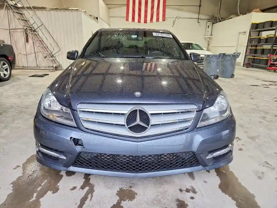 WDDGF4HB9DR249253 2013 MERCEDES-BENZ C-CLASS-4