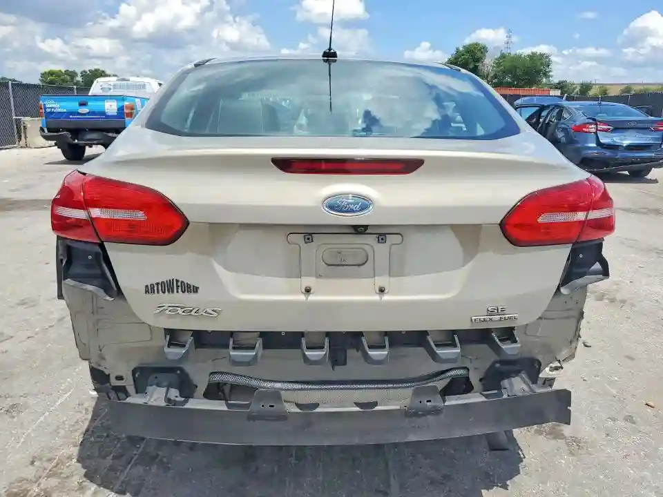 1FADP3F22GL318336 2016 FORD FOCUS-5