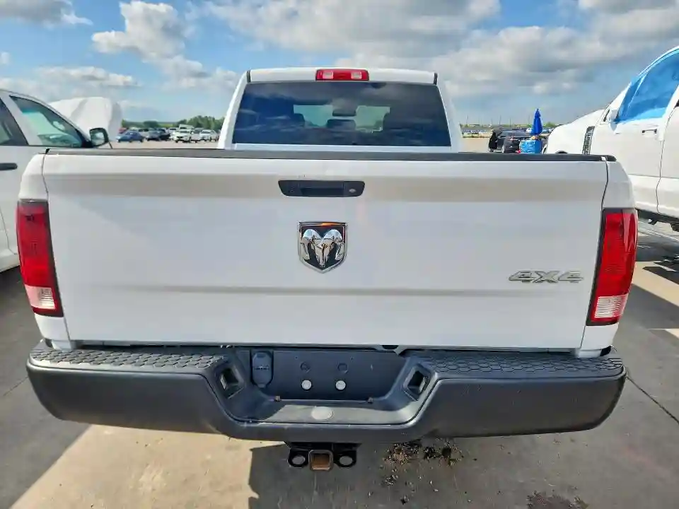 1C6RR7FT5LS159359 2020 RAM 1500-5