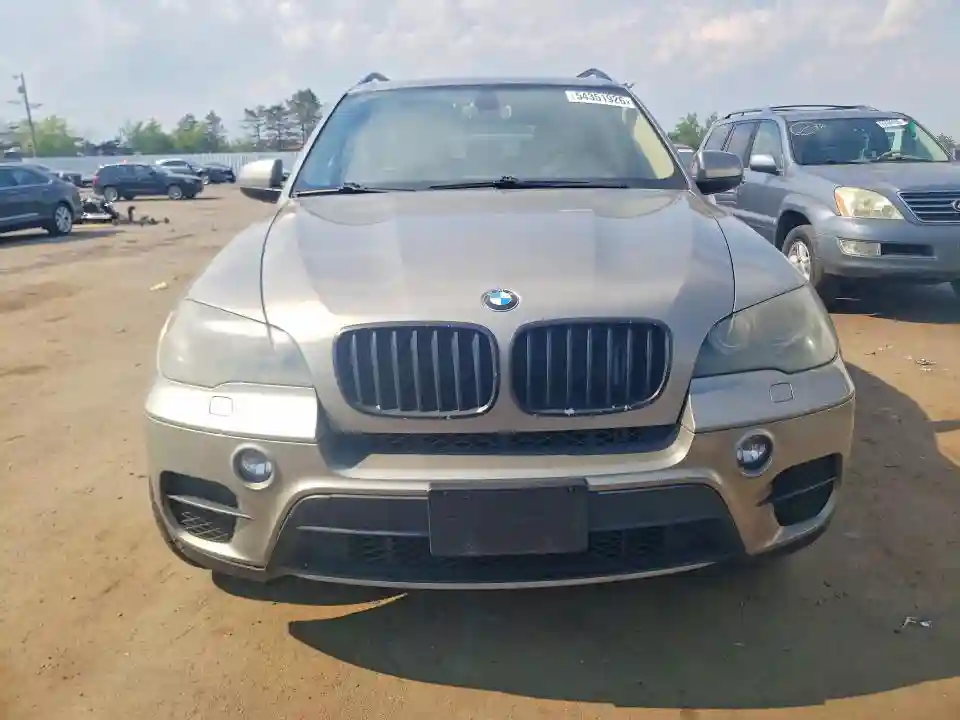 5UXZV4C5XBL403250 2011 BMW X5-4